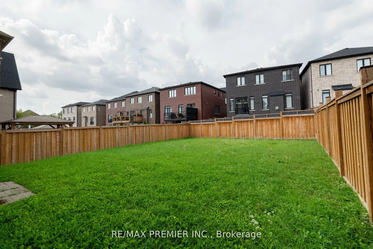 115, Rotondo, Kleinburg, Vaughan