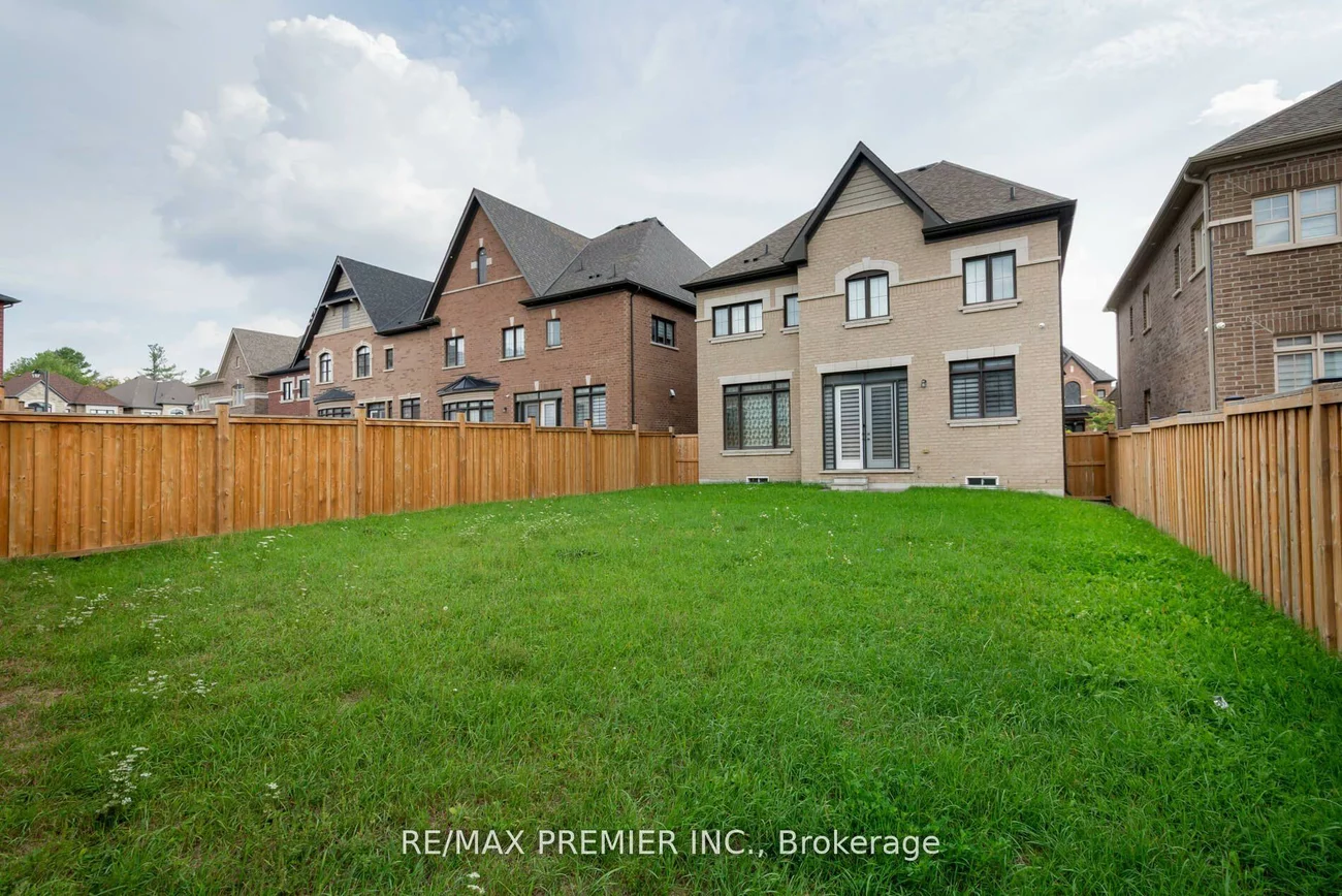 115, Rotondo, Kleinburg, Vaughan