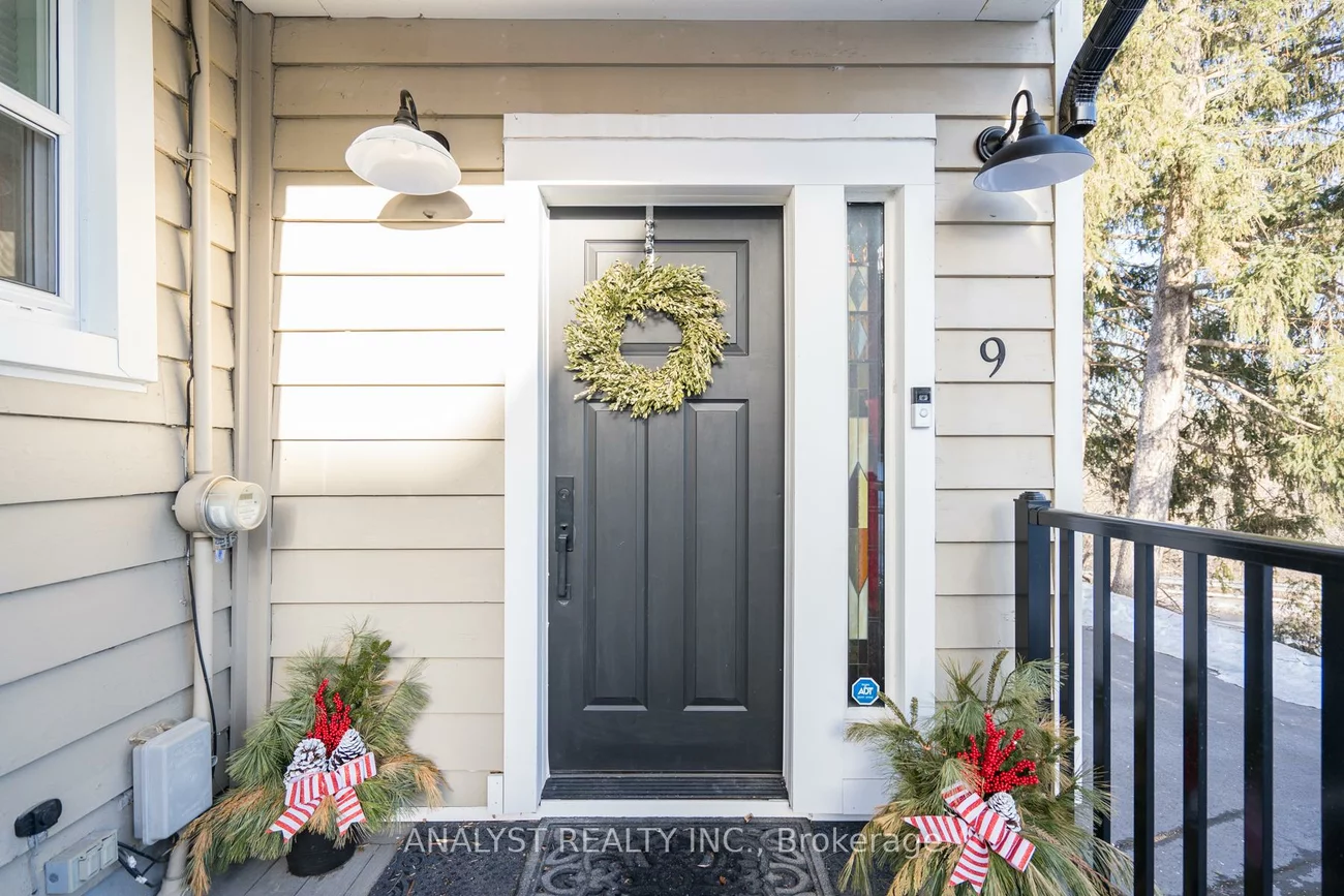 9, Napier, Kleinburg, Vaughan