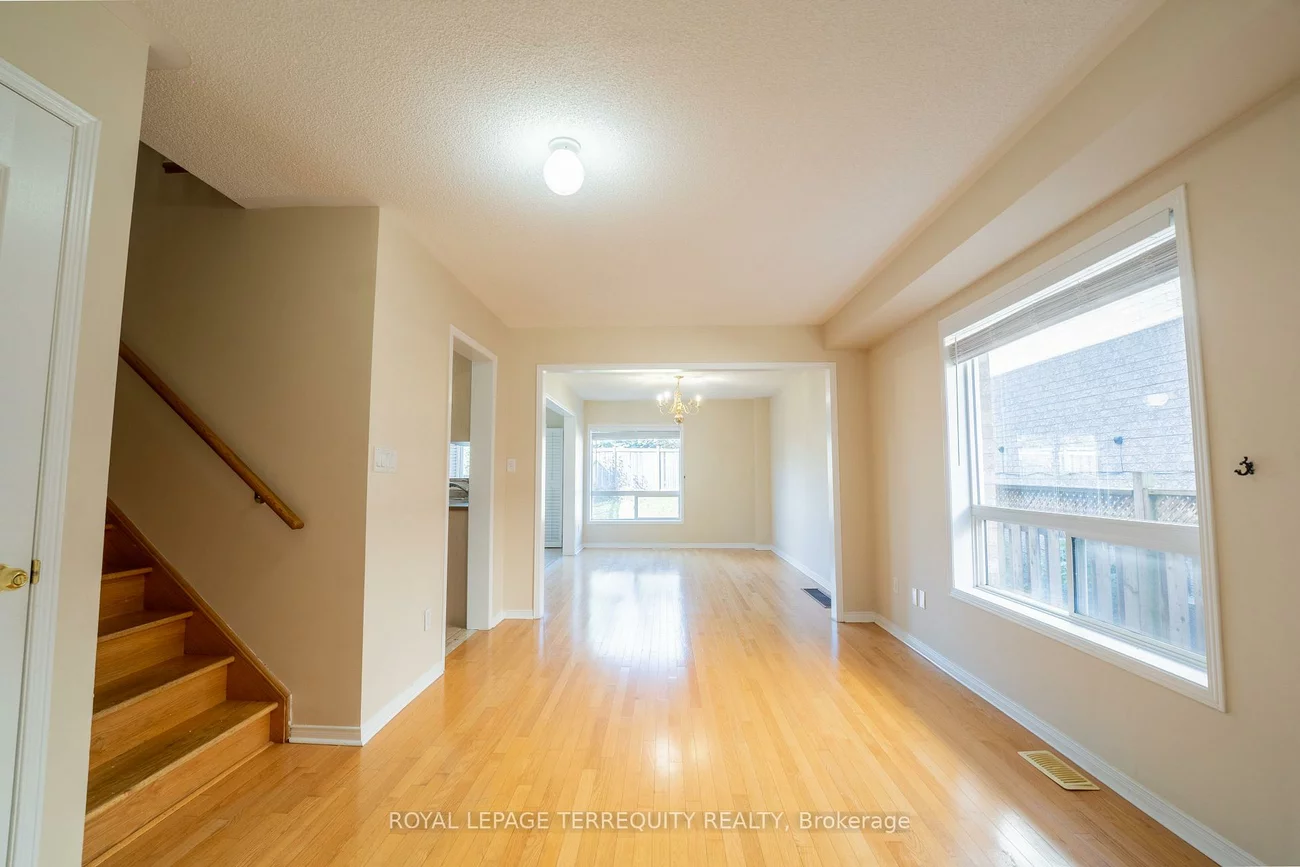 168, Deepsprings, Vellore Village, Vaughan