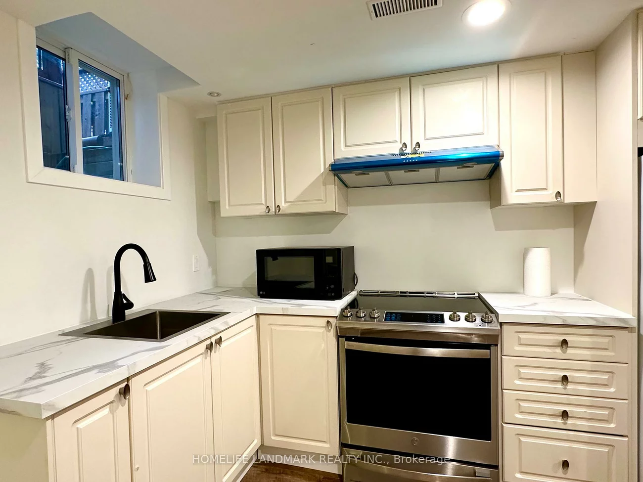 21, Villandry, Maple, Vaughan