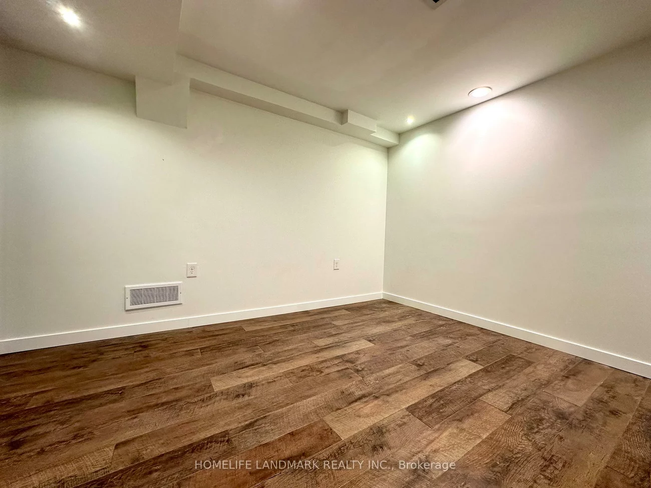 21, Villandry, Maple, Vaughan