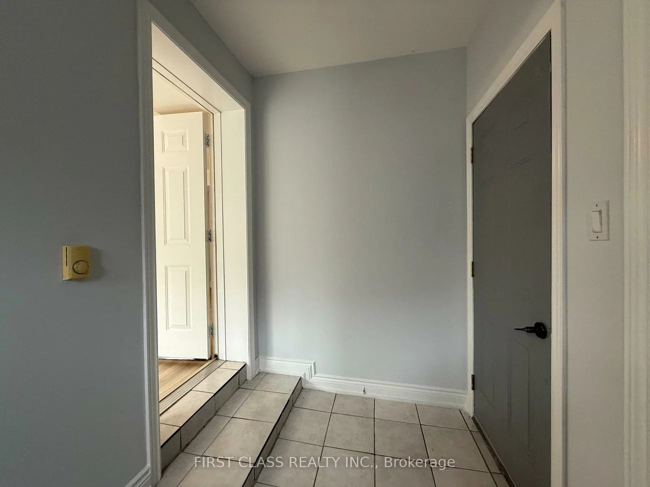 131, Santa Maria, Vellore Village, Vaughan