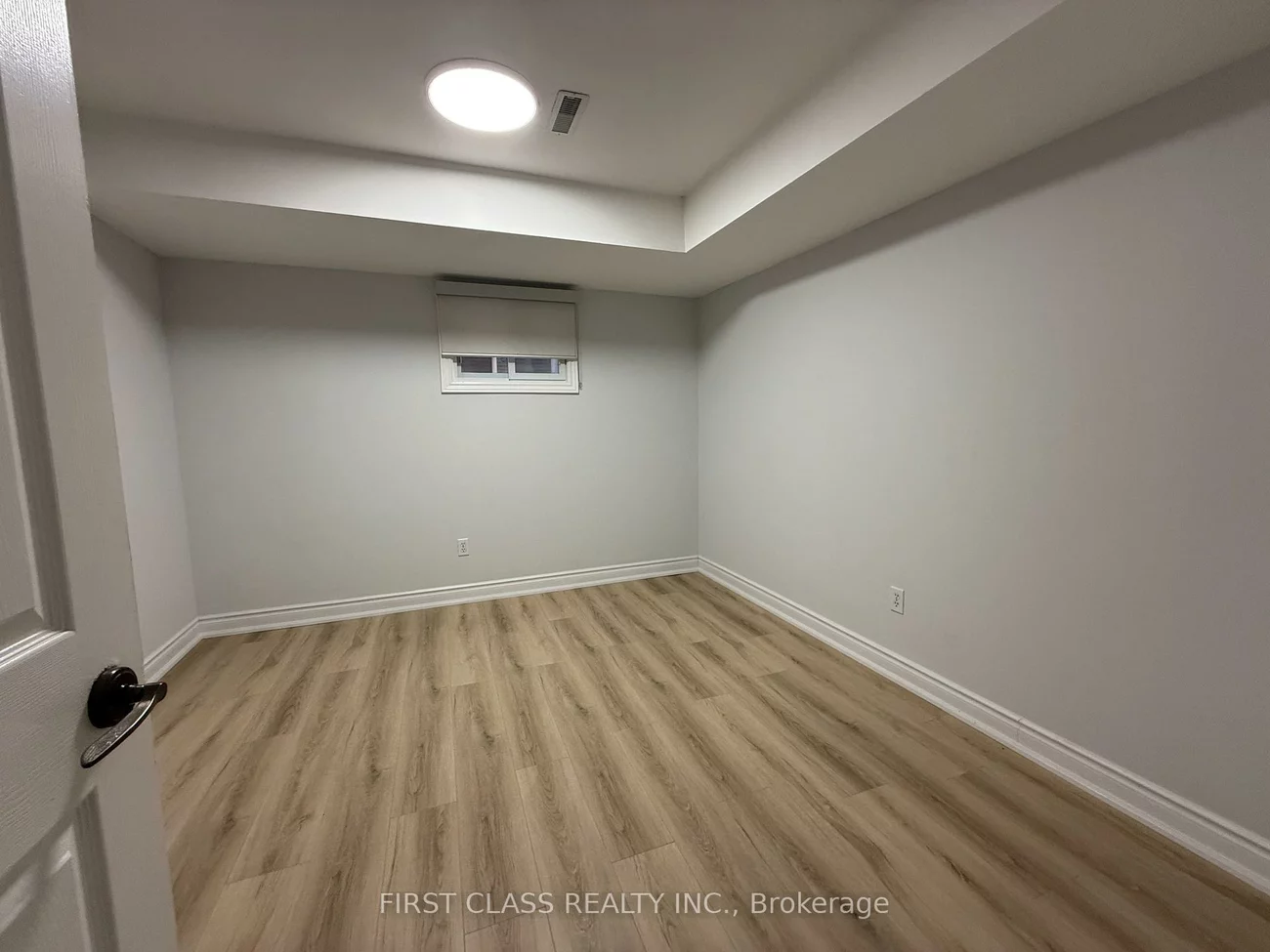 131, Santa Maria, Vellore Village, Vaughan