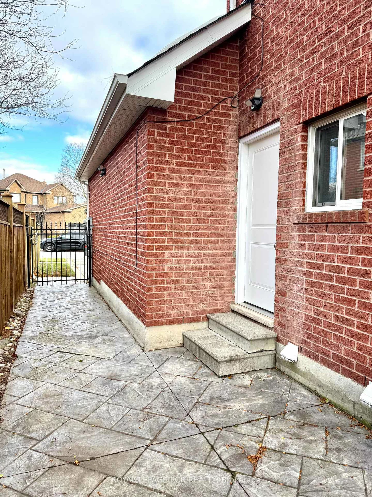 42, Cherokee, Maple, Vaughan