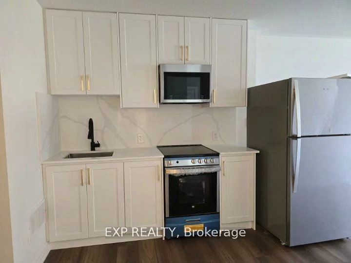 64, Singhampton, Kleinburg, Vaughan