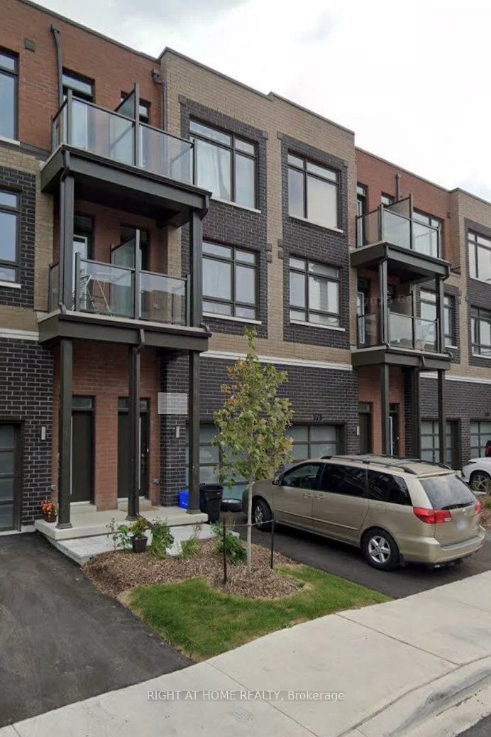 274, Dalhousie, Vaughan Grove, Vaughan