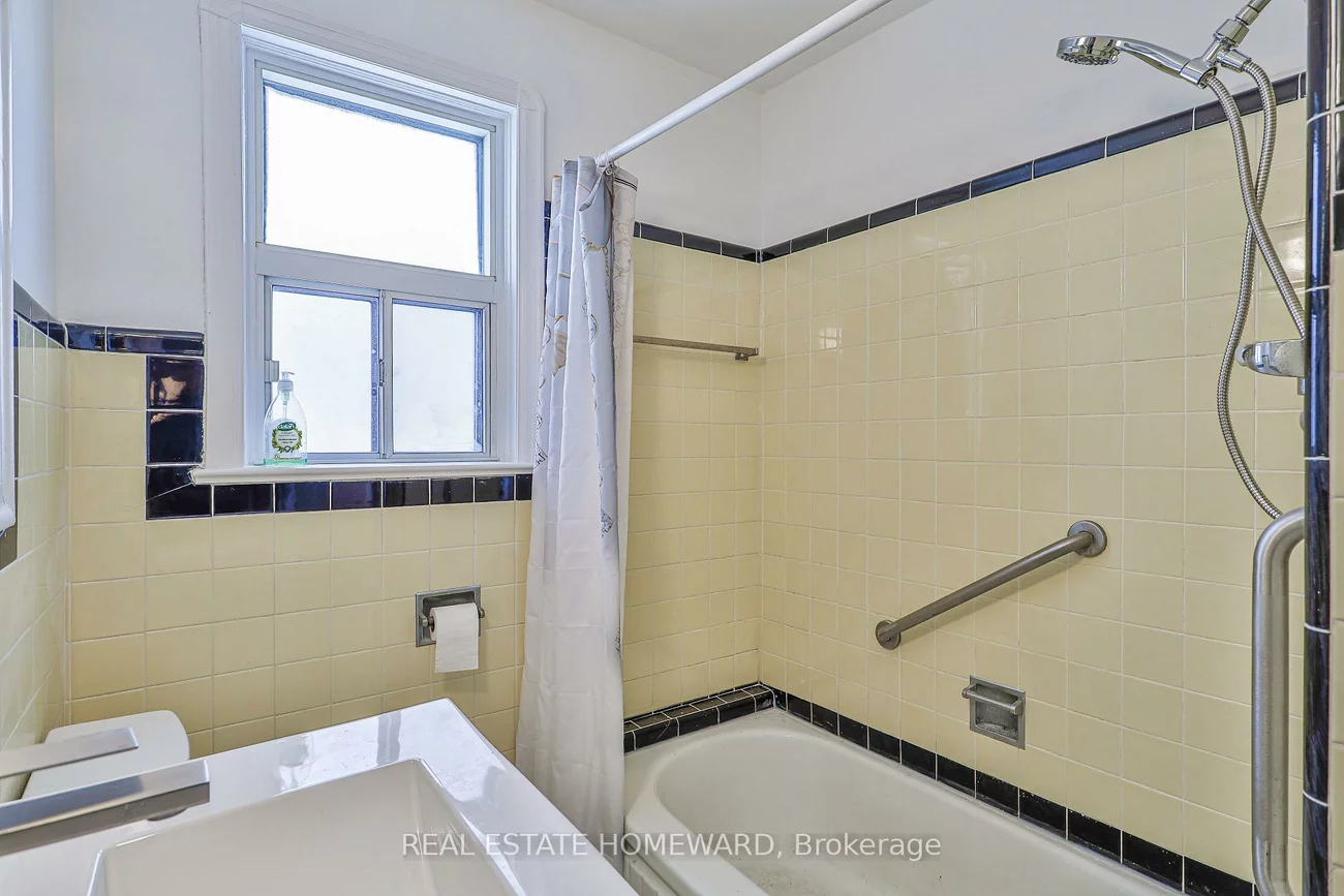 104, Crestwood, Crestwood-Springfarm-Yorkhill, Vaughan