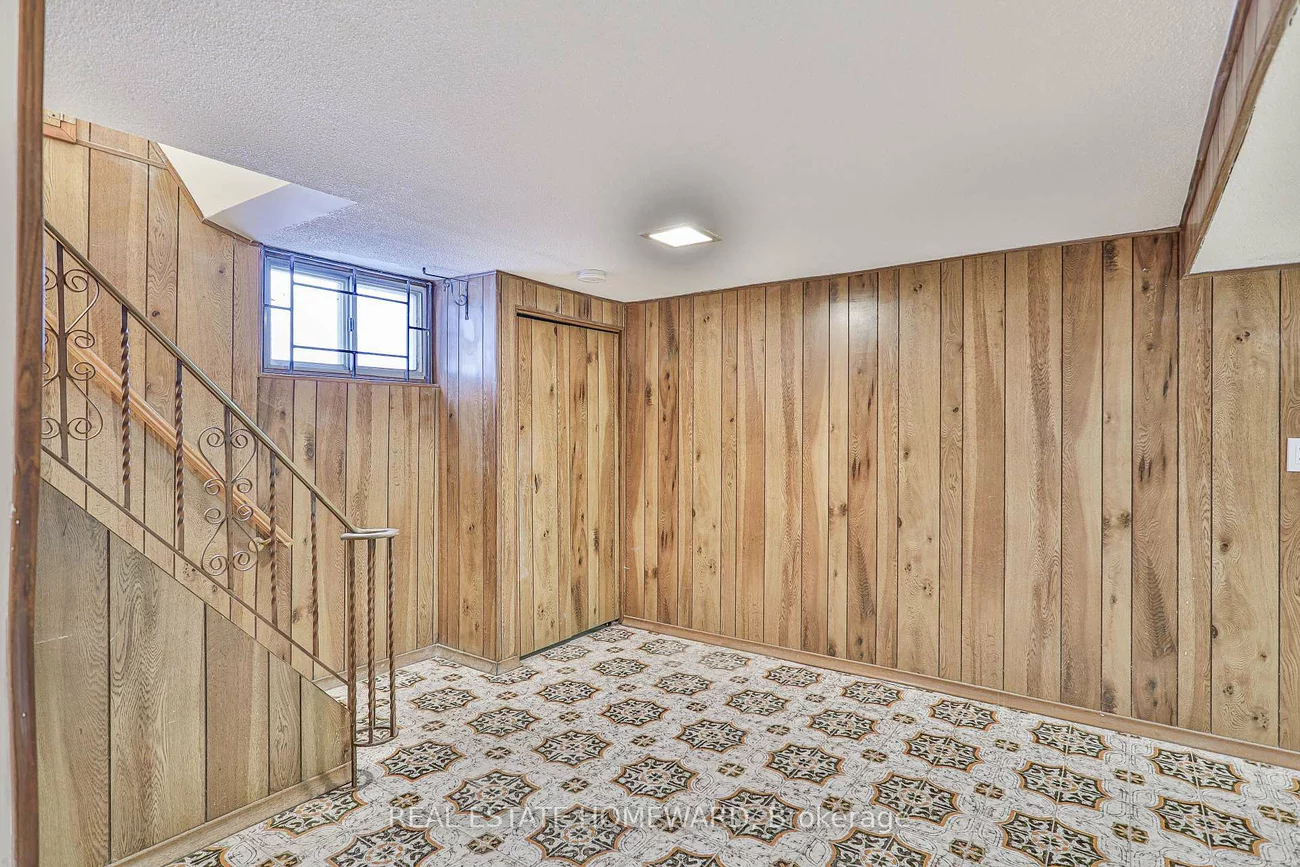 104, Crestwood, Crestwood-Springfarm-Yorkhill, Vaughan