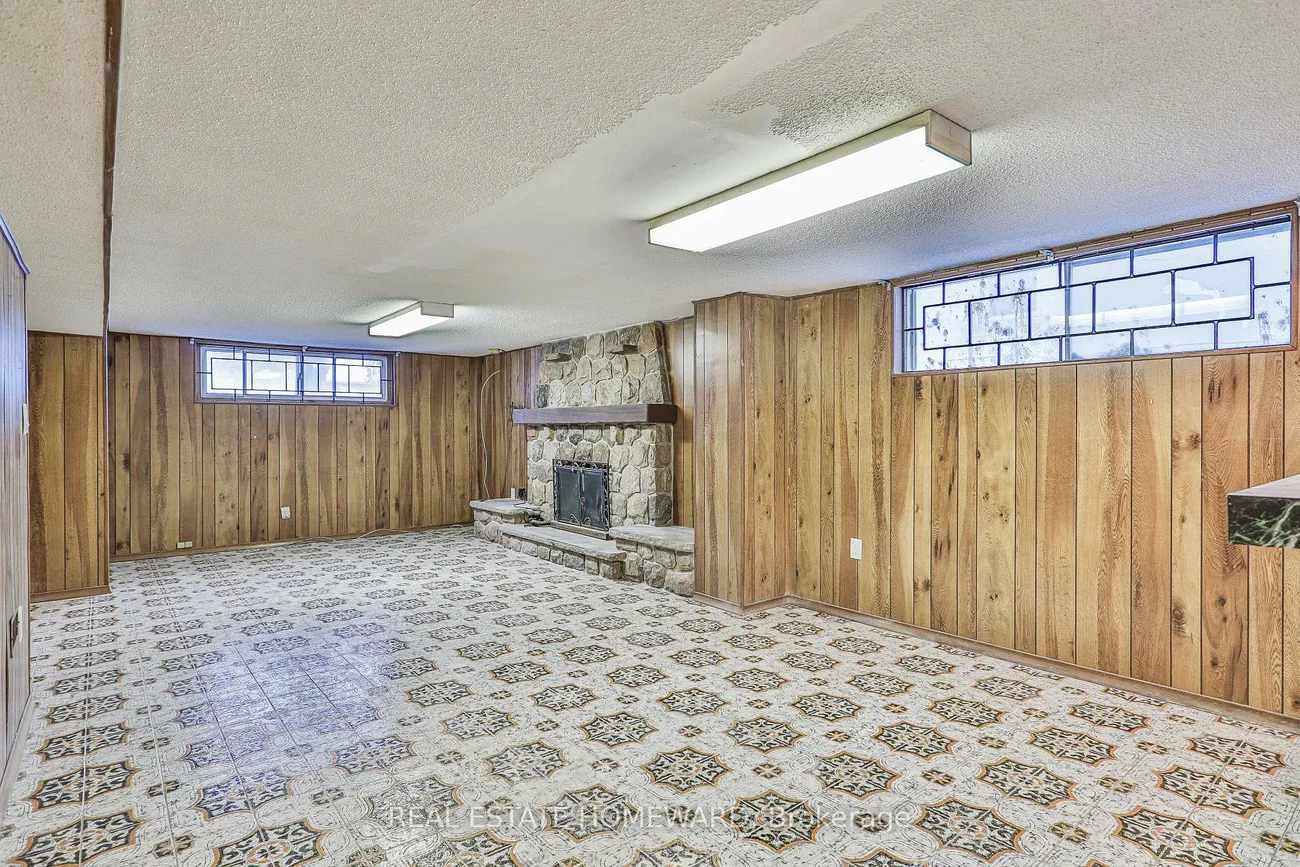 104, Crestwood, Crestwood-Springfarm-Yorkhill, Vaughan