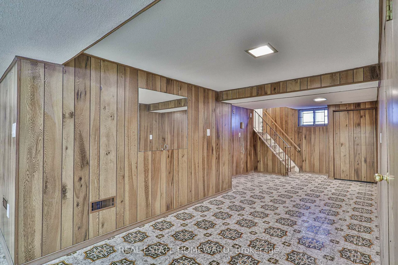 104, Crestwood, Crestwood-Springfarm-Yorkhill, Vaughan