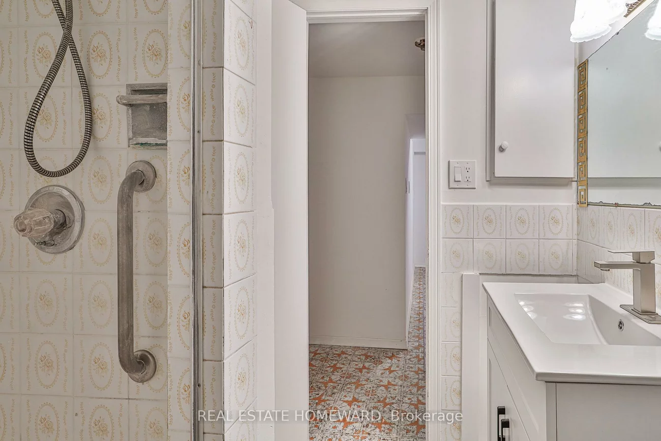 104, Crestwood, Crestwood-Springfarm-Yorkhill, Vaughan