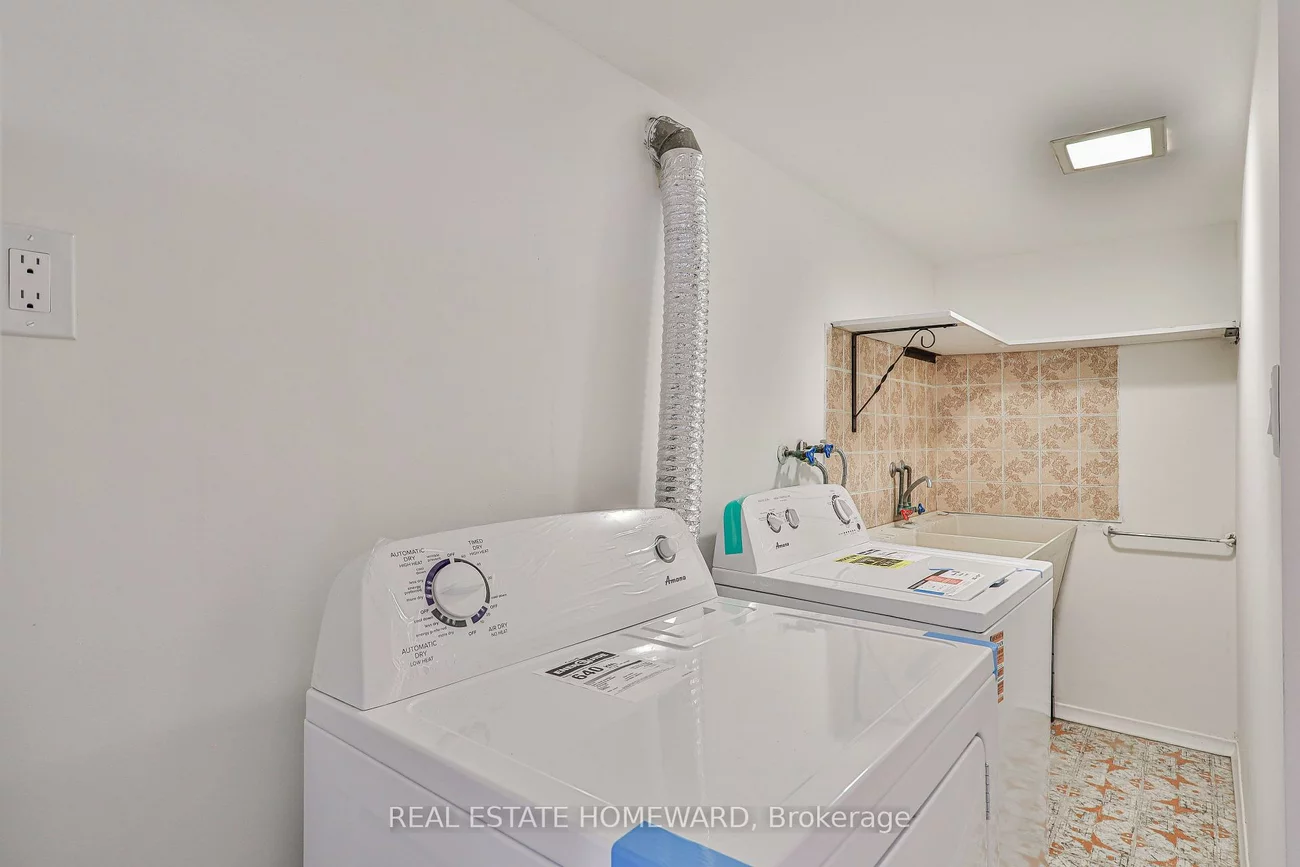 104, Crestwood, Crestwood-Springfarm-Yorkhill, Vaughan