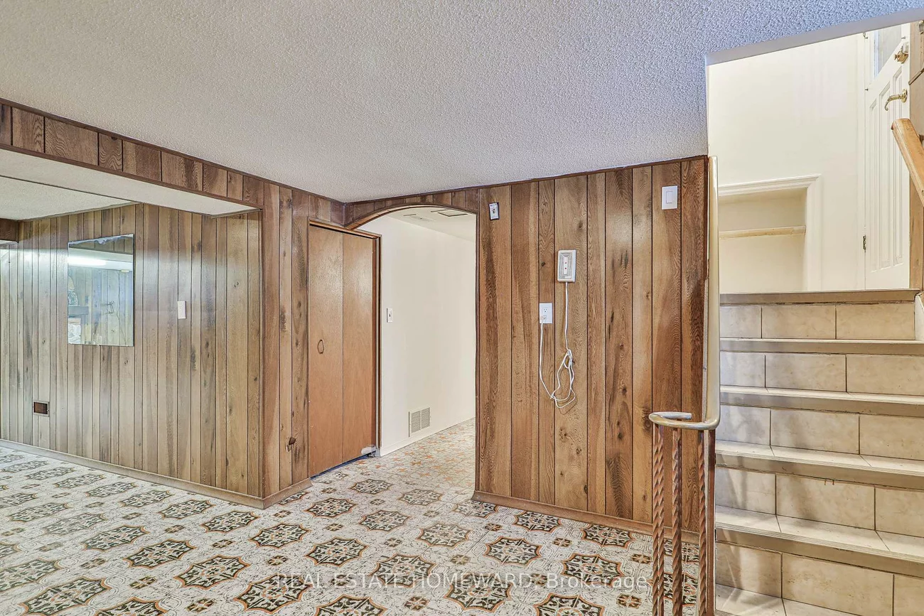 104, Crestwood, Crestwood-Springfarm-Yorkhill, Vaughan