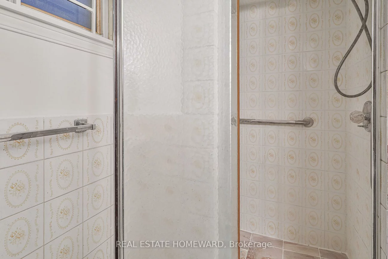 104, Crestwood, Crestwood-Springfarm-Yorkhill, Vaughan