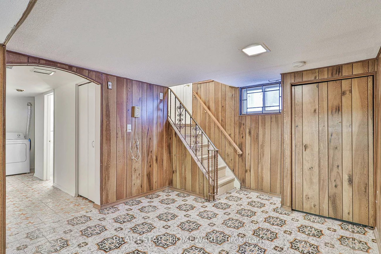 104, Crestwood, Crestwood-Springfarm-Yorkhill, Vaughan