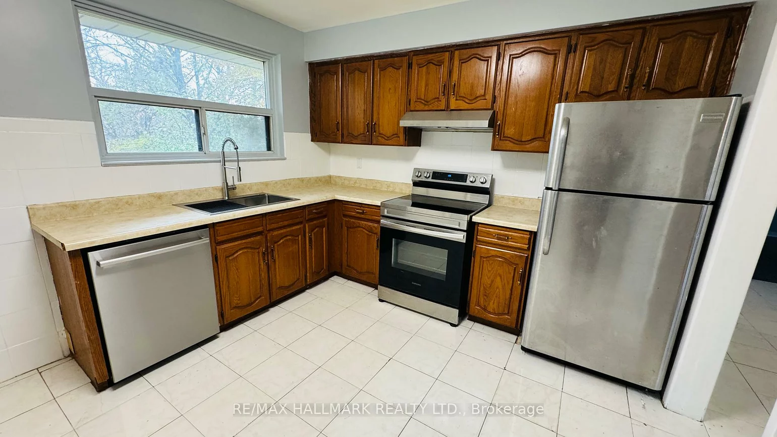 9762, Keele, Maple, Vaughan