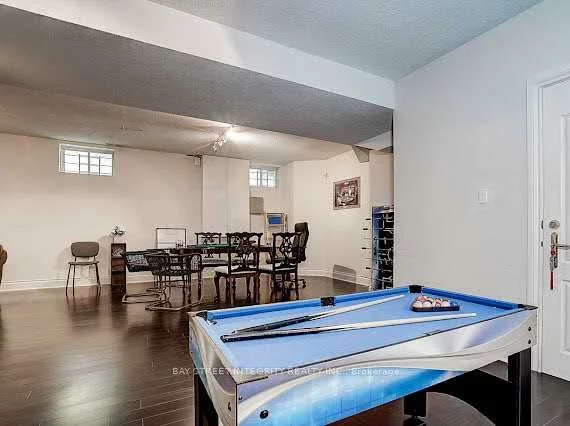 155, Renaissance, Beverley Glen, Vaughan