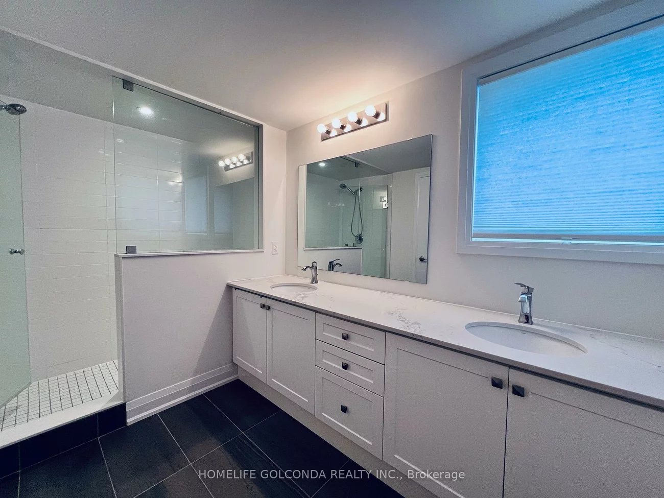 206, Moneypenny, Beverley Glen, Vaughan