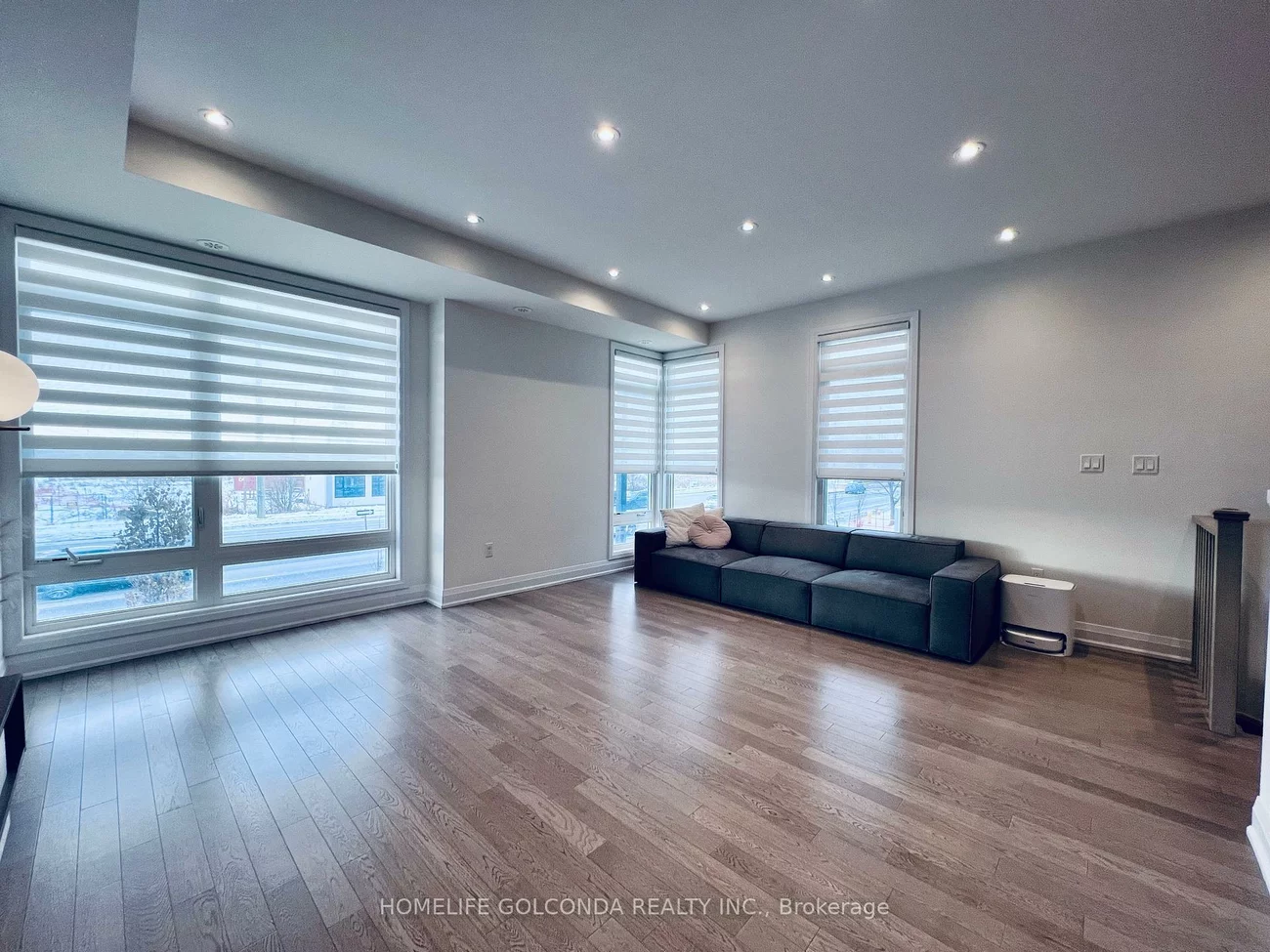 206, Moneypenny, Beverley Glen, Vaughan