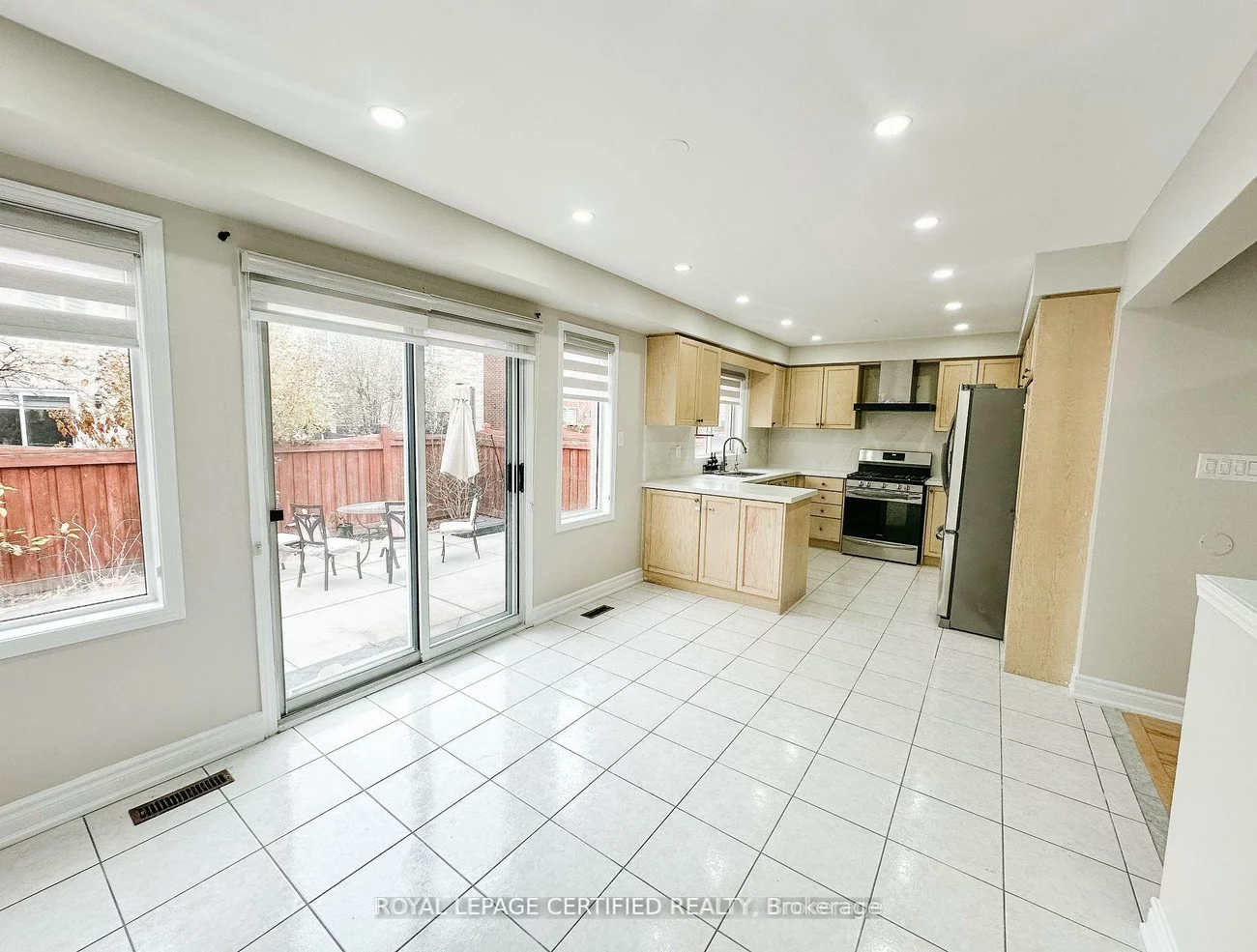 30, Lucerne, Vellore Village, Vaughan