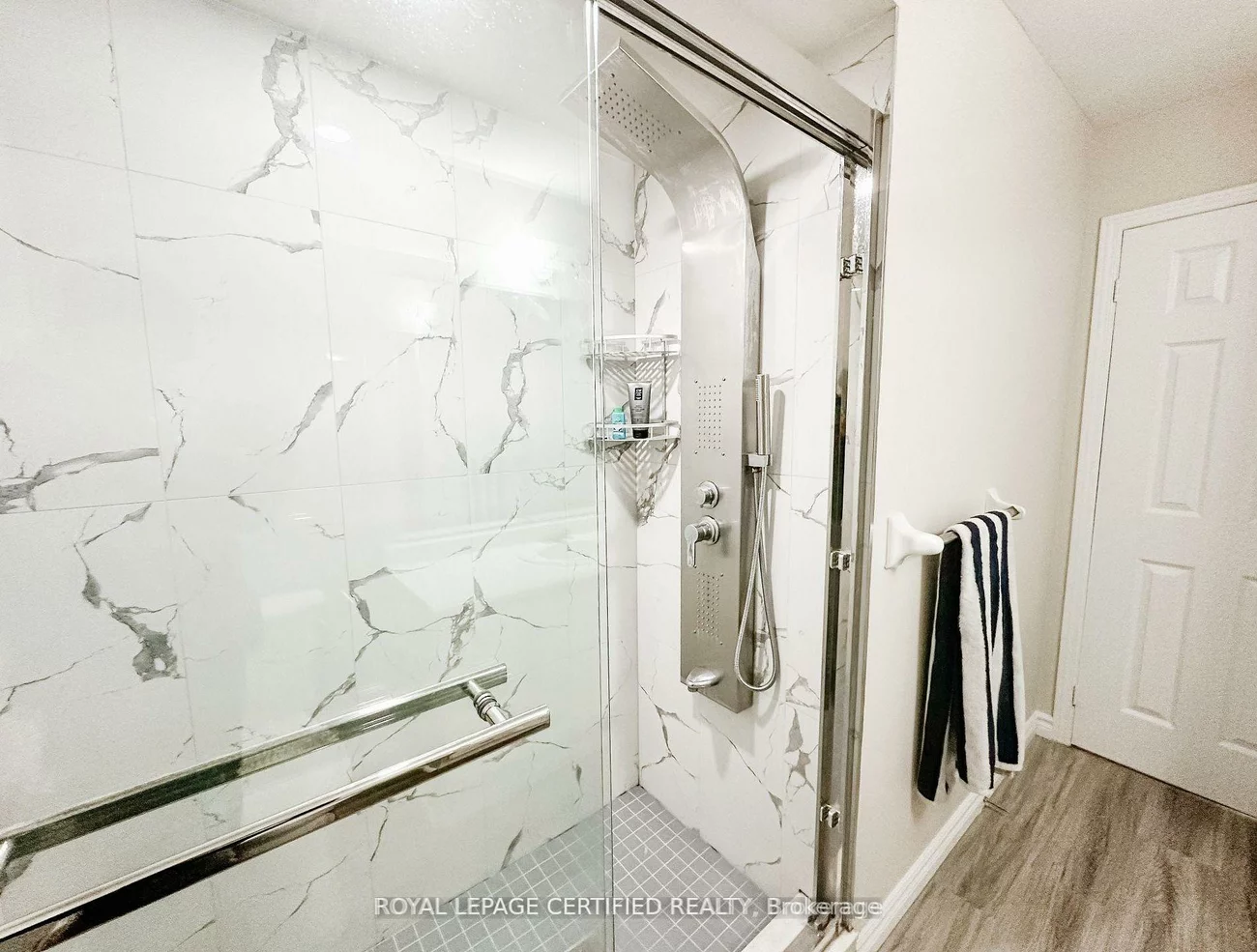 30, Lucerne, Vellore Village, Vaughan