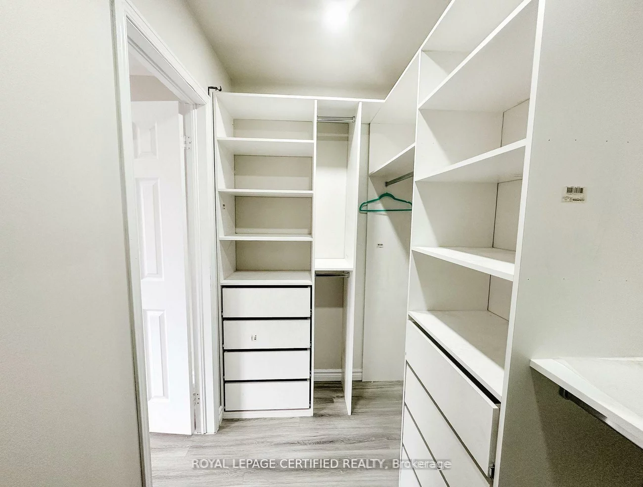 30, Lucerne, Vellore Village, Vaughan