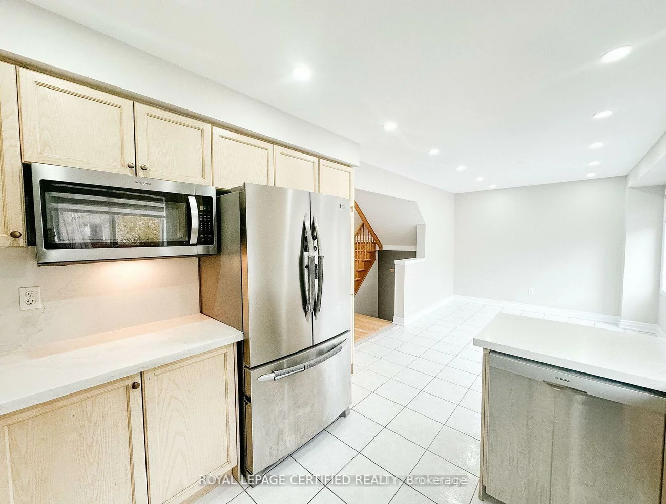 30, Lucerne, Vellore Village, Vaughan