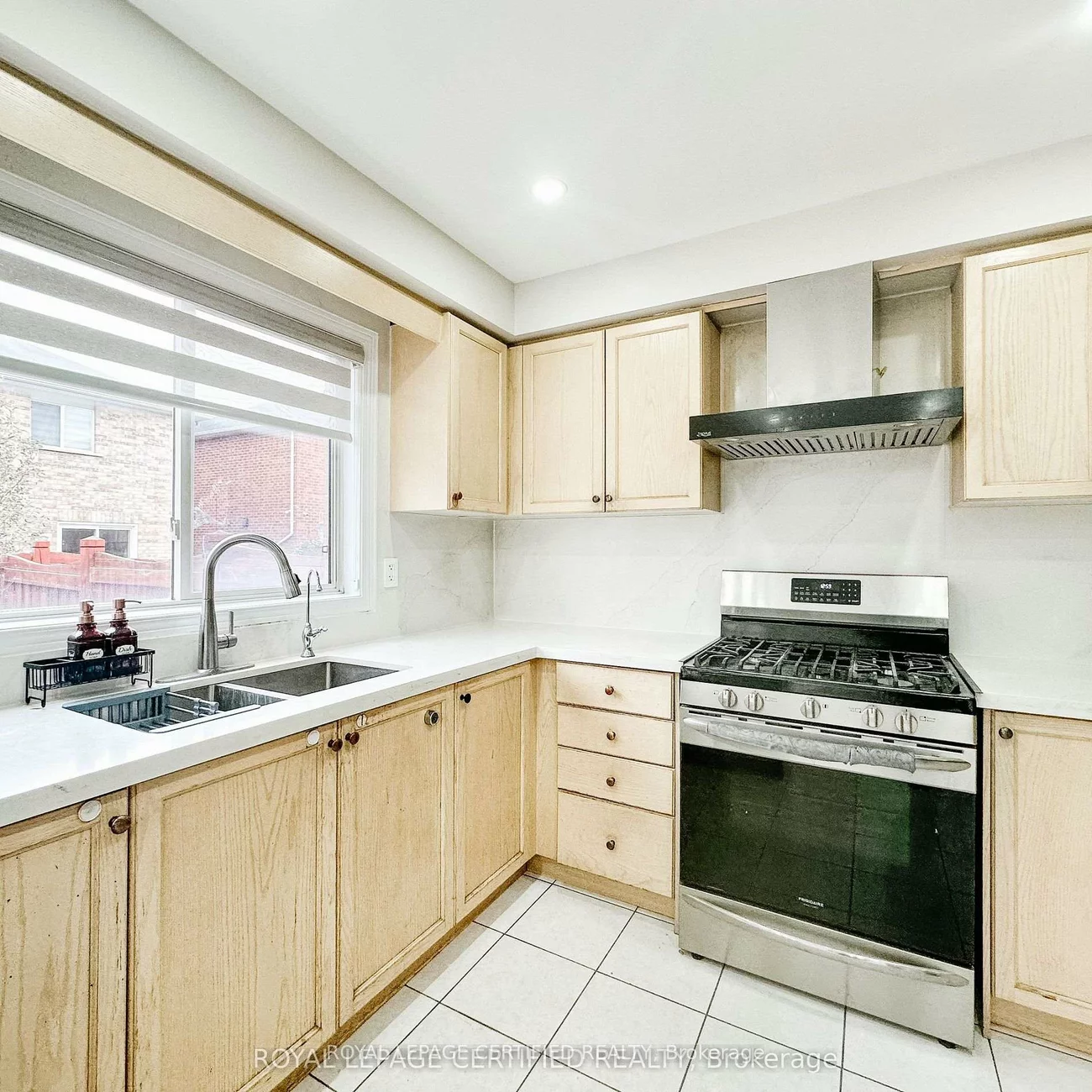 30, Lucerne, Vellore Village, Vaughan