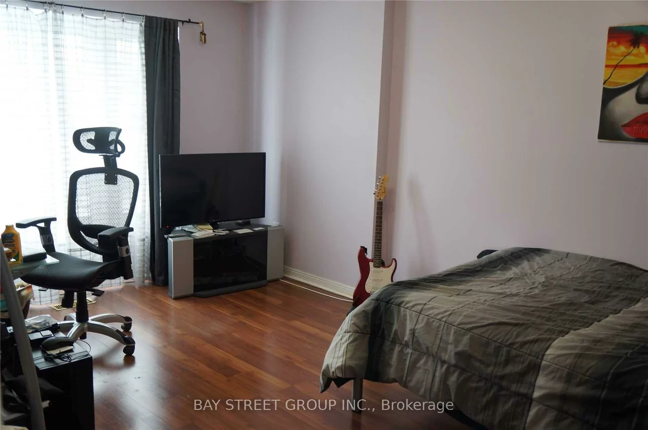 33, Winborne, Brownridge, Vaughan