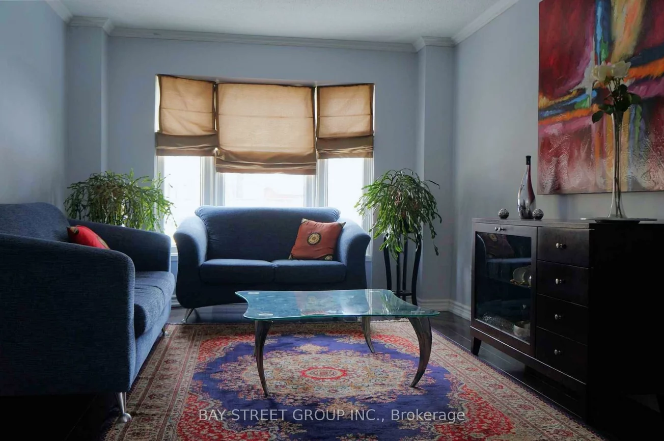 33, Winborne, Brownridge, Vaughan