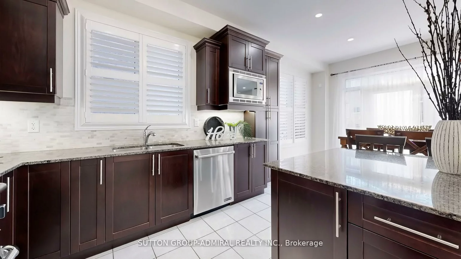 186, Ascalon, Patterson, Vaughan