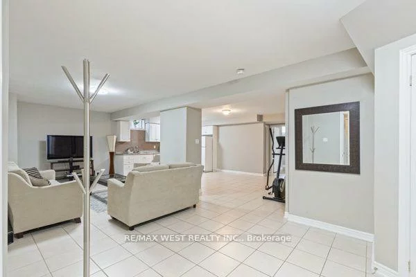 47, Timber, East Woodbridge, Vaughan