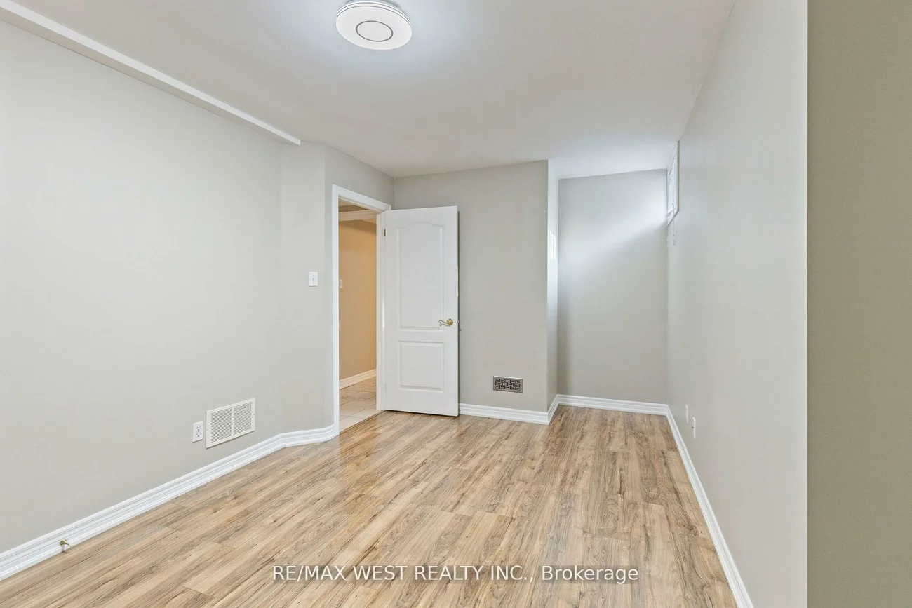 47, Timber, East Woodbridge, Vaughan