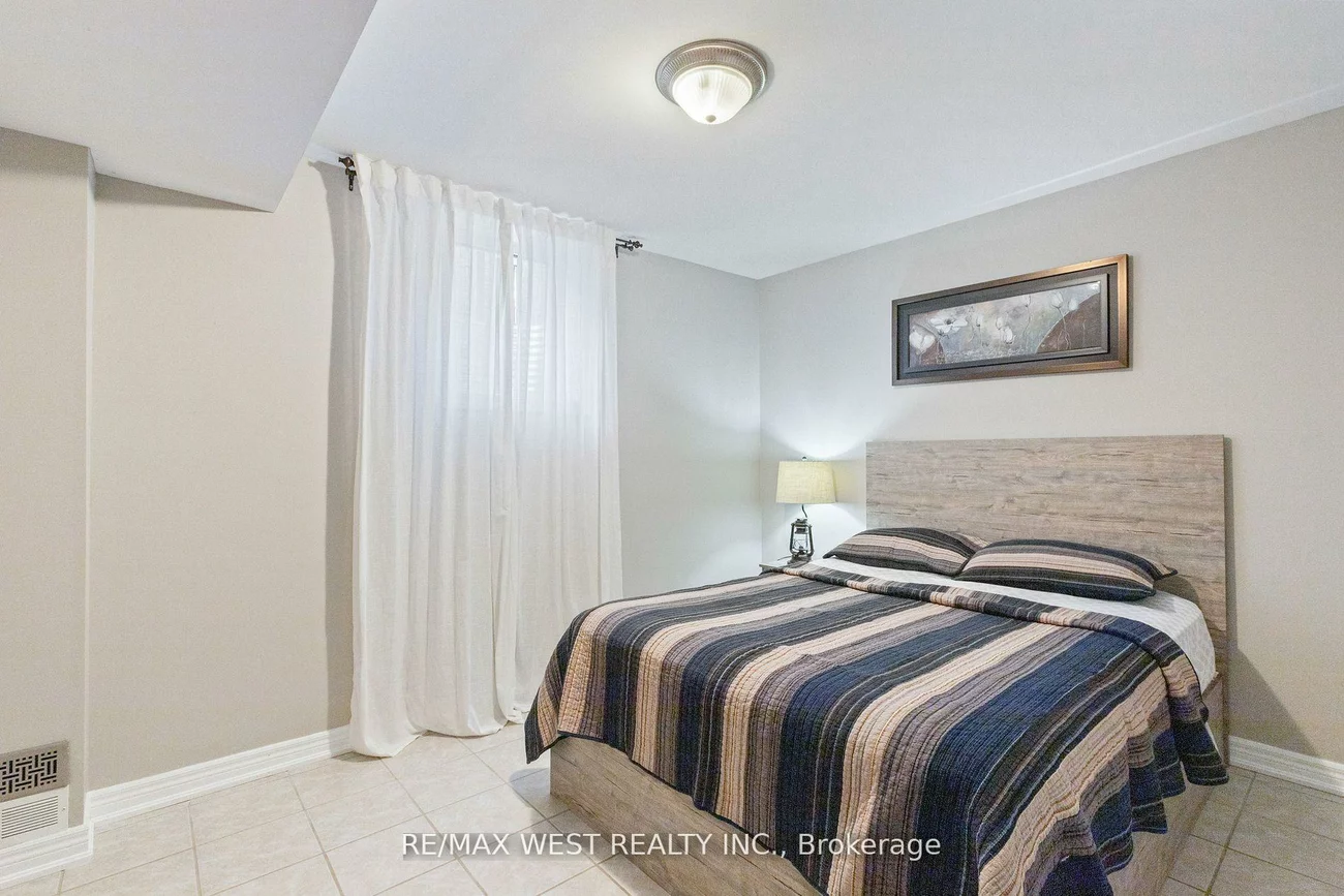 47, Timber, East Woodbridge, Vaughan