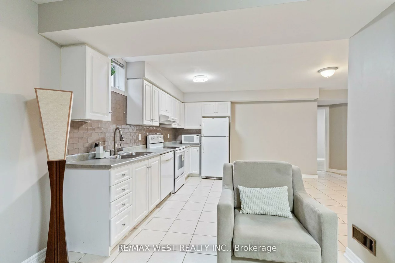 47, Timber, East Woodbridge, Vaughan