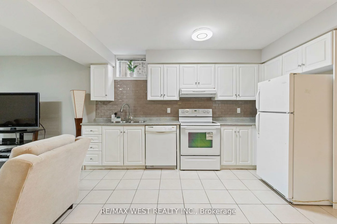 47, Timber, East Woodbridge, Vaughan