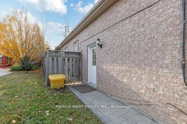 47, Timber, East Woodbridge, Vaughan