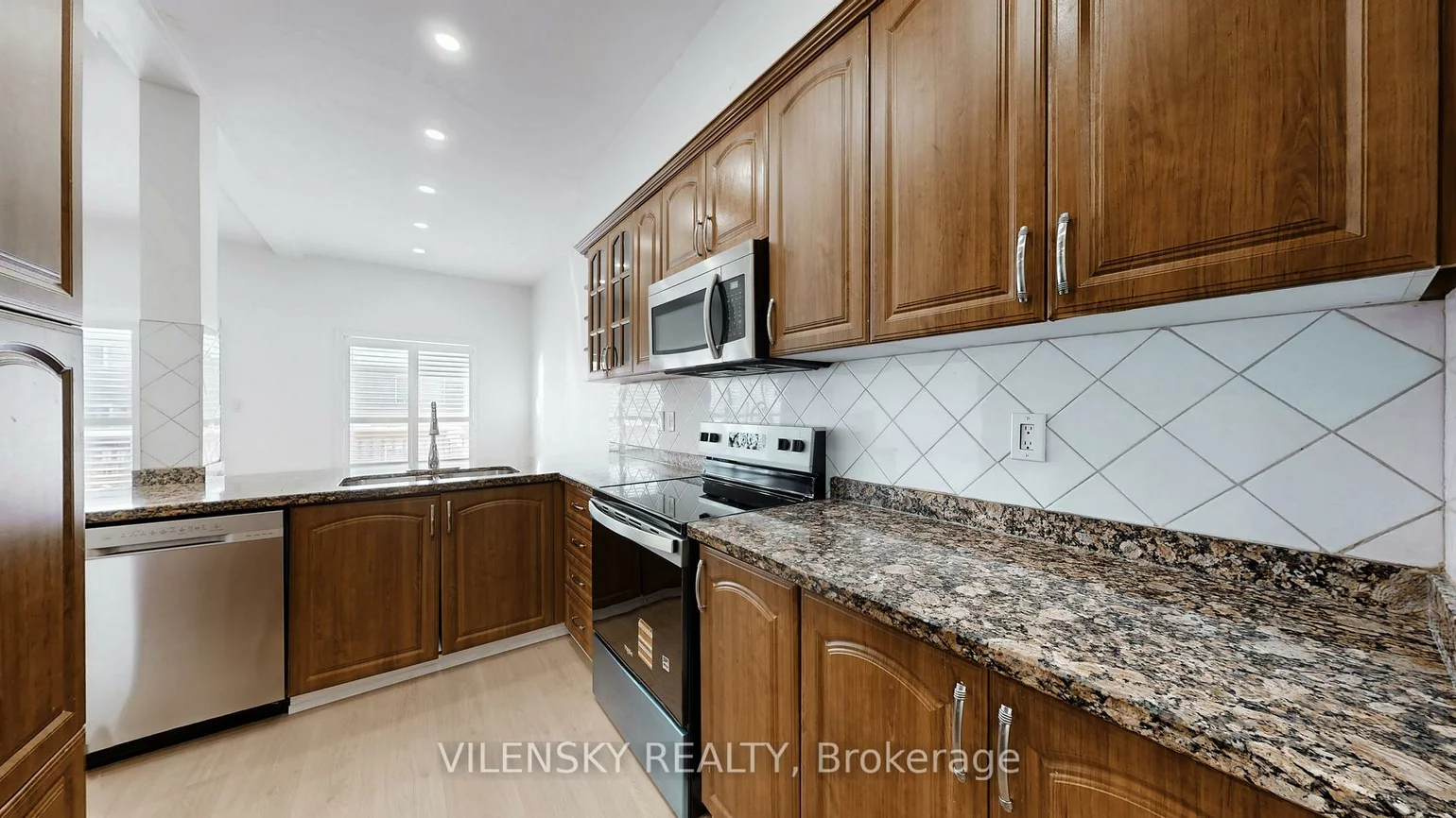 26, Coast, Vellore Village, Vaughan