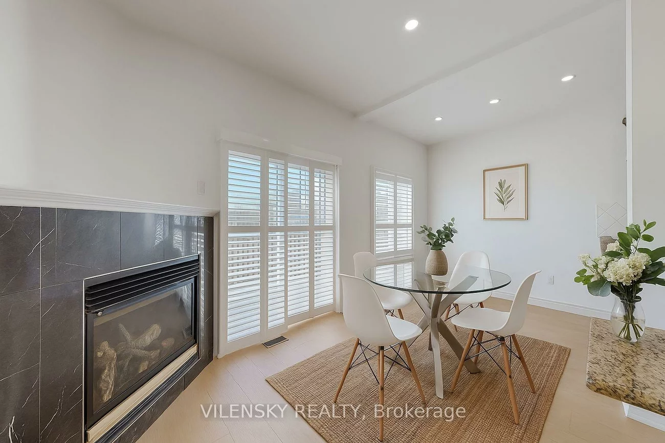 26, Coast, Vellore Village, Vaughan