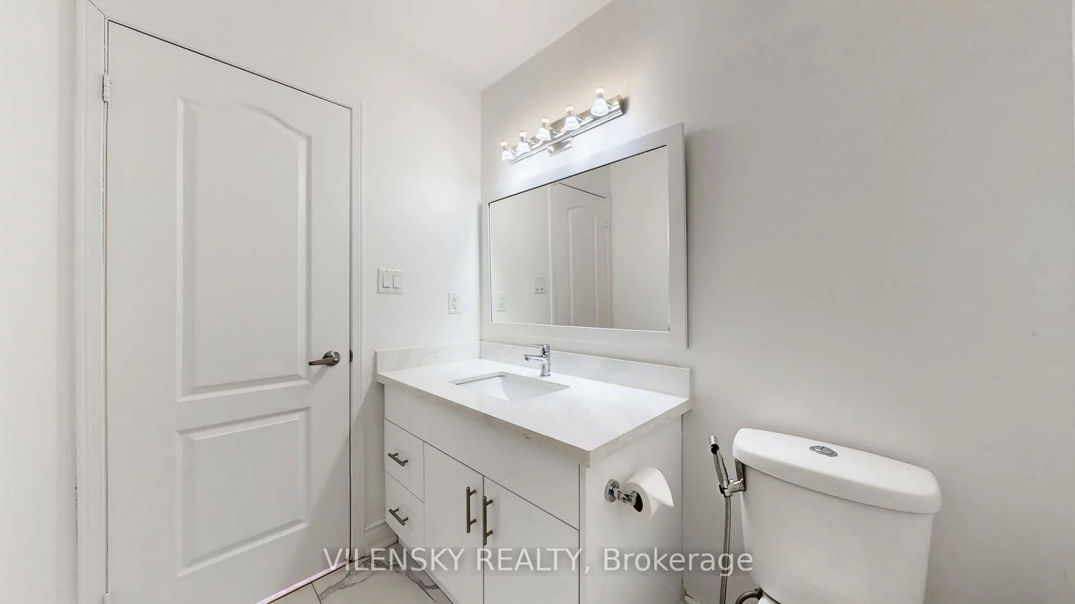 26, Coast, Vellore Village, Vaughan