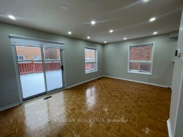 102, Lucena, Maple, Vaughan