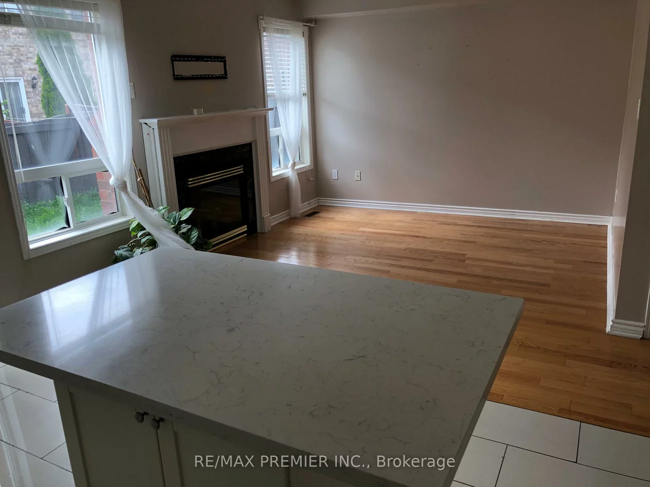 26, Lucerne, Vellore Village, Vaughan