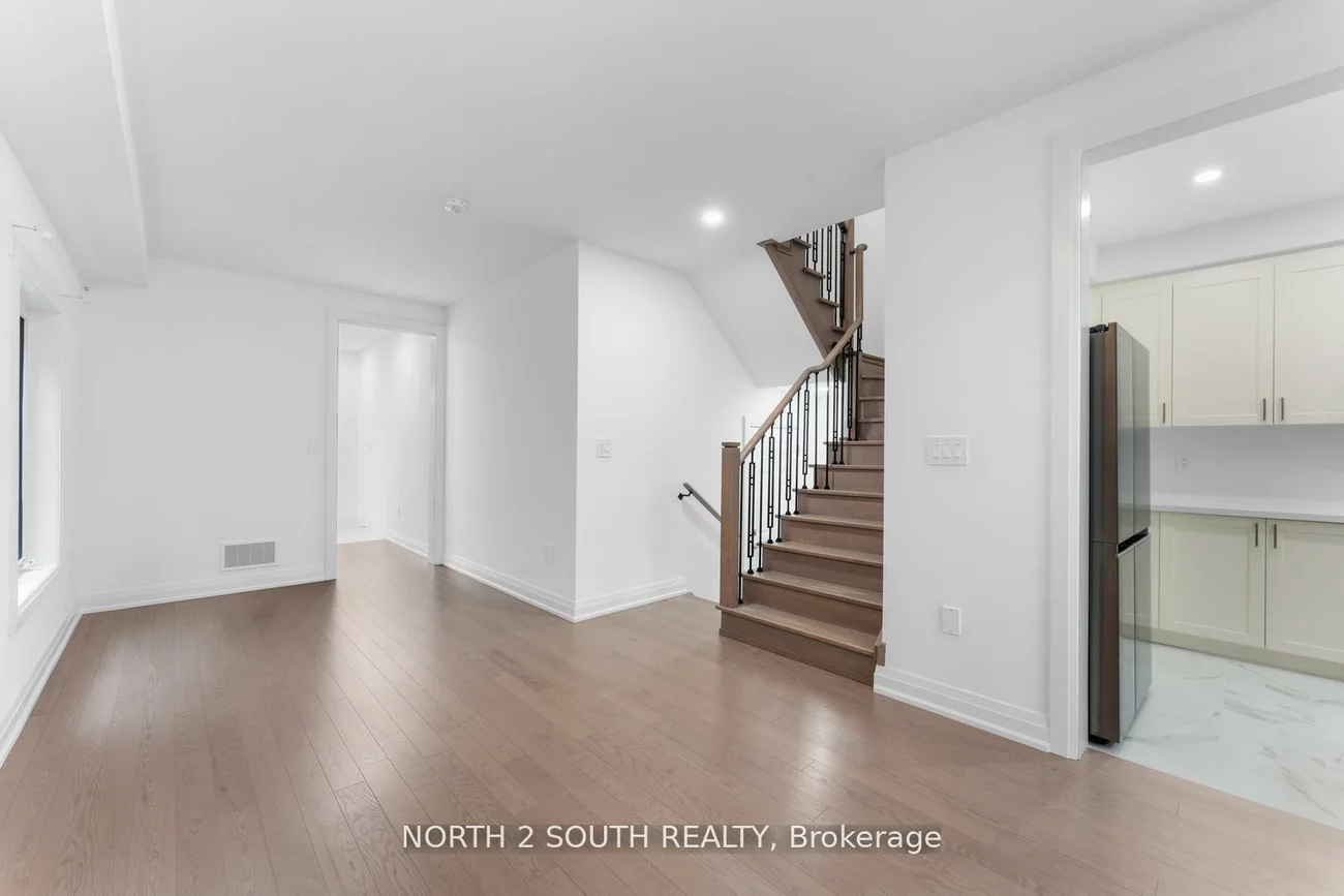 27, Virro, West Woodbridge, Vaughan