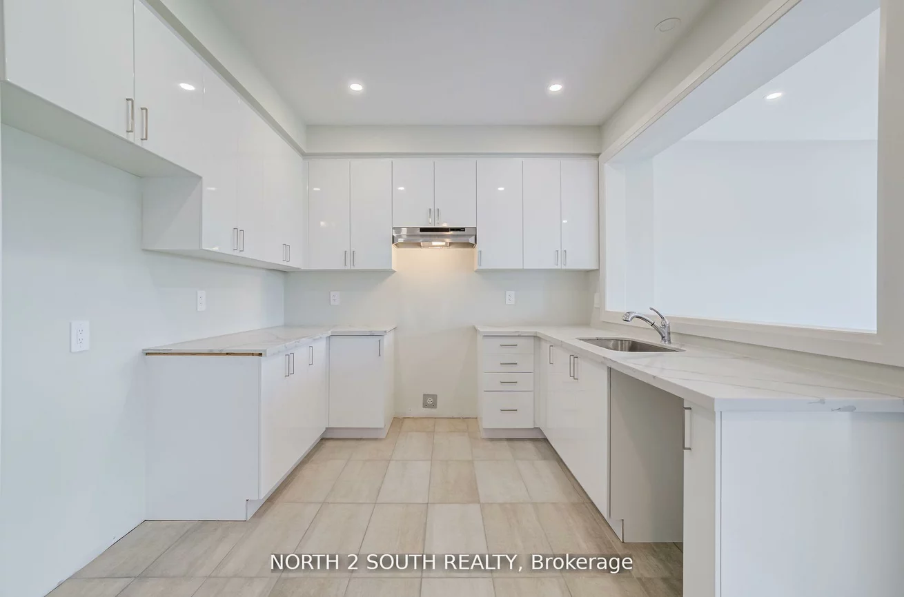 23, Virro, West Woodbridge, Vaughan