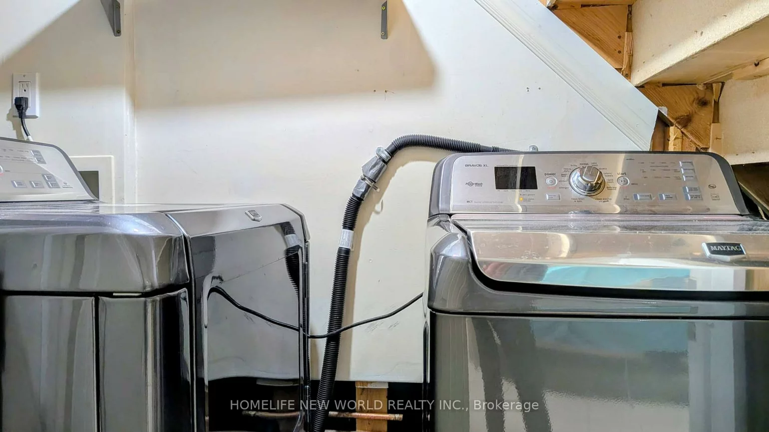 100, Castle Park, Sonoma Heights, Vaughan