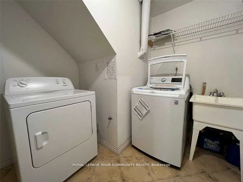 173, Jeanne, East Woodbridge, Vaughan