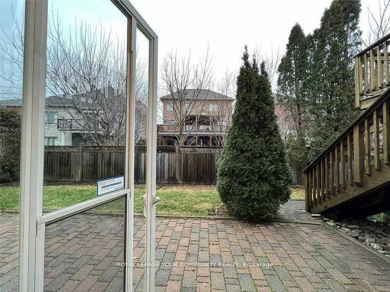 173, Jeanne, East Woodbridge, Vaughan