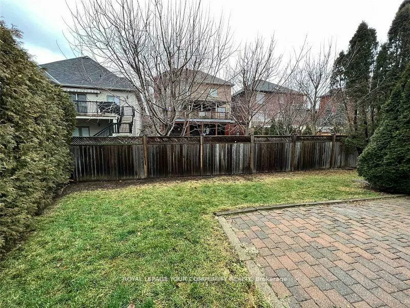 173, Jeanne, East Woodbridge, Vaughan