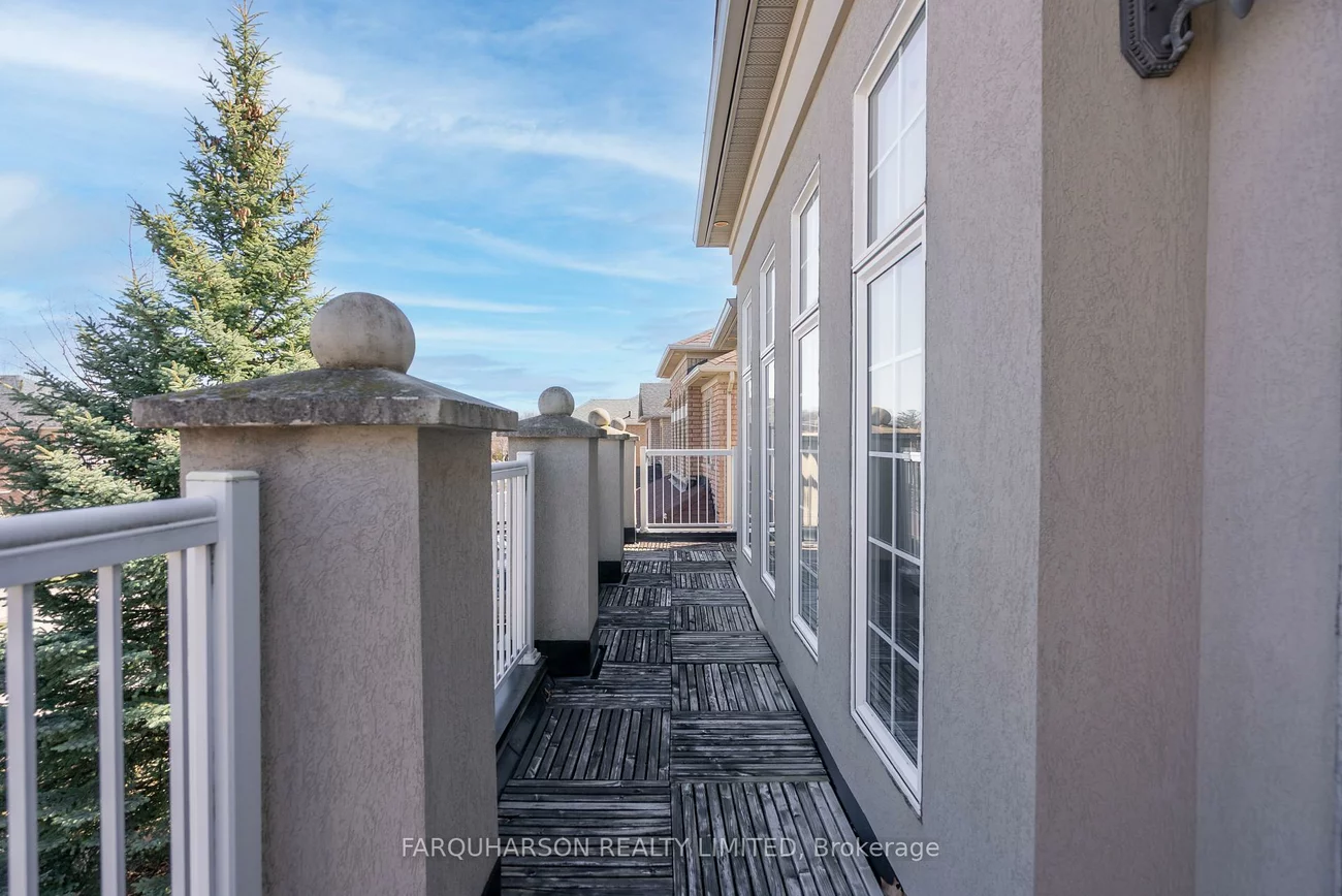 129, Fox Hound, Vellore Village, Vaughan